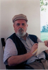 Haroldo de Campos beim VI. Internationalen Poesiefestival in Medellín 1996 (Foto: Delta-Archiv, Stuttgart)
